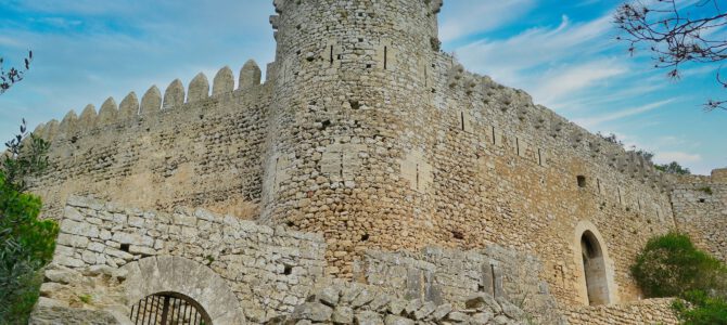 Castell de Santueri desde s’Horta