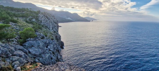 Faro de Muleta, Punta de Sóller, Bens d’Avall